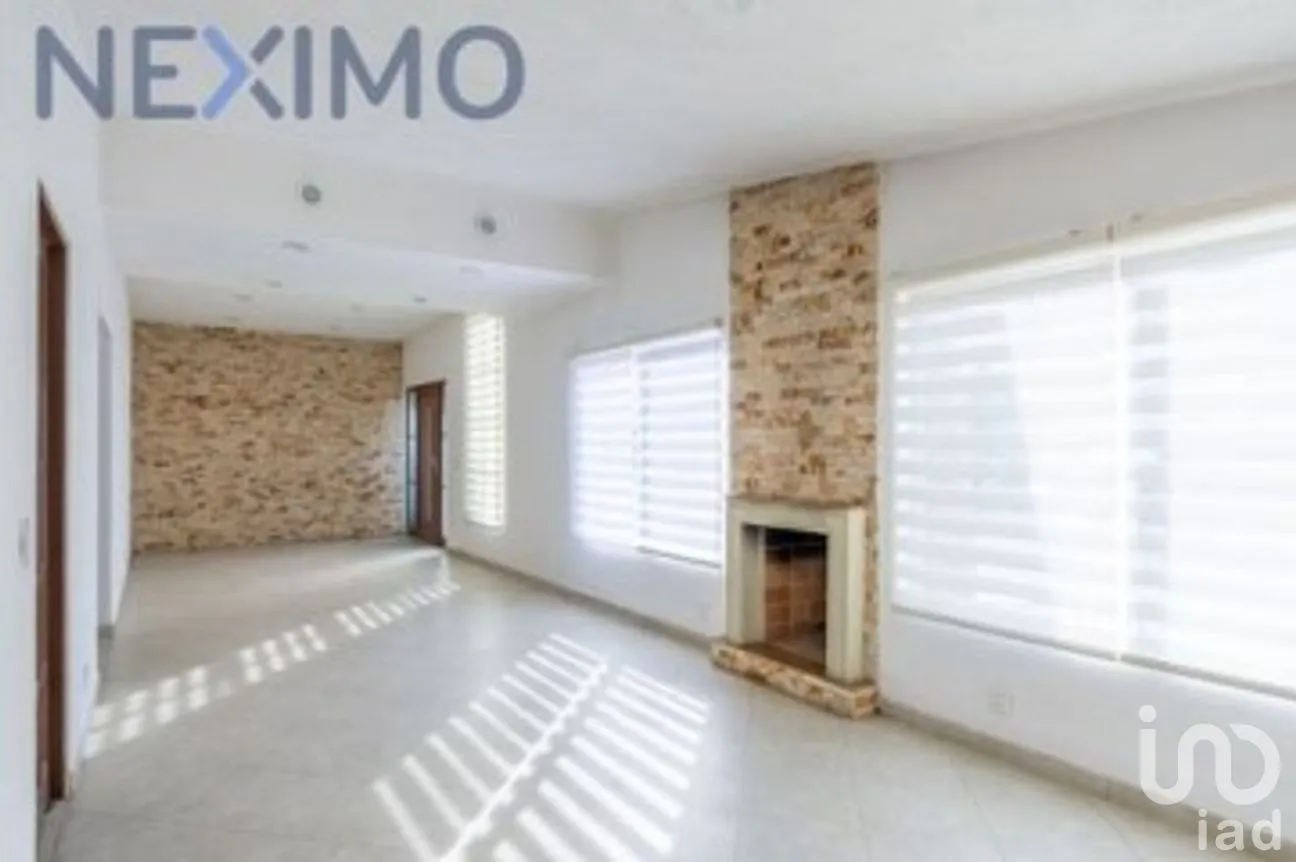 Casa en Venta en San Pedro Mártir, Tlalpan, Ciudad de México | NEX-261908 | iad México | Foto 3 de 18