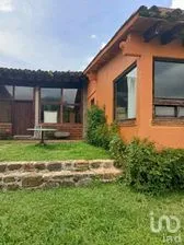 NEX-293654 - Casa en Venta, con 3 recamaras, con 2 baños, con 365 m2 de construcción.