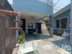 NEX-297418 - Casa en Venta, con 2 recamaras, con 2 baños, con 89 m2 de construcción.