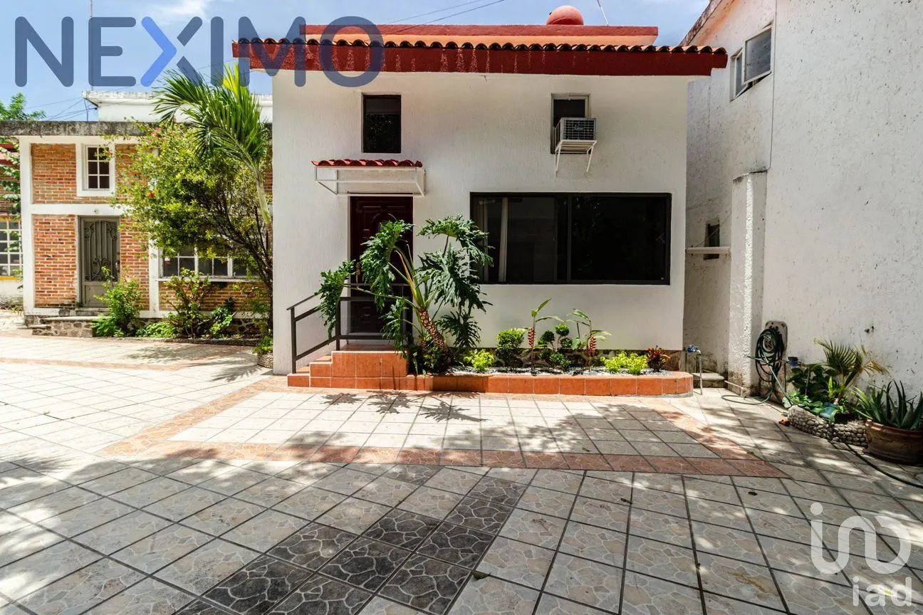 Casa en Venta en Centro Jiutepec, Jiutepec, Morelos | NEX-6160 | iad México | Foto 2 de 25