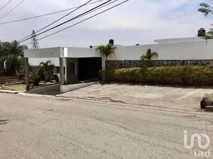 NEX-14531 - Casa en Renta, con 3 recamaras, con 3 baños, con 160 m2 de construcción en La Joya, CP 62565, Morelos.