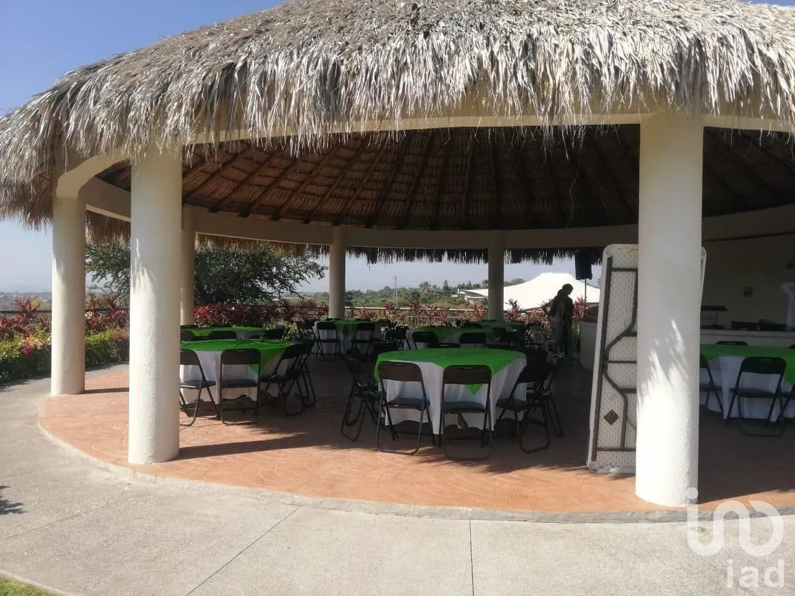 Casa en Renta en Club de Golf Santa Fe, Xochitepec, Morelos | NEX-30563 | iad México | Foto 7 de 15