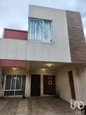 NEX-218038 - Casa en Venta, con 3 recamaras, con 2 baños, con 127 m2 de construcción en Las Américas, CP 55076, México.