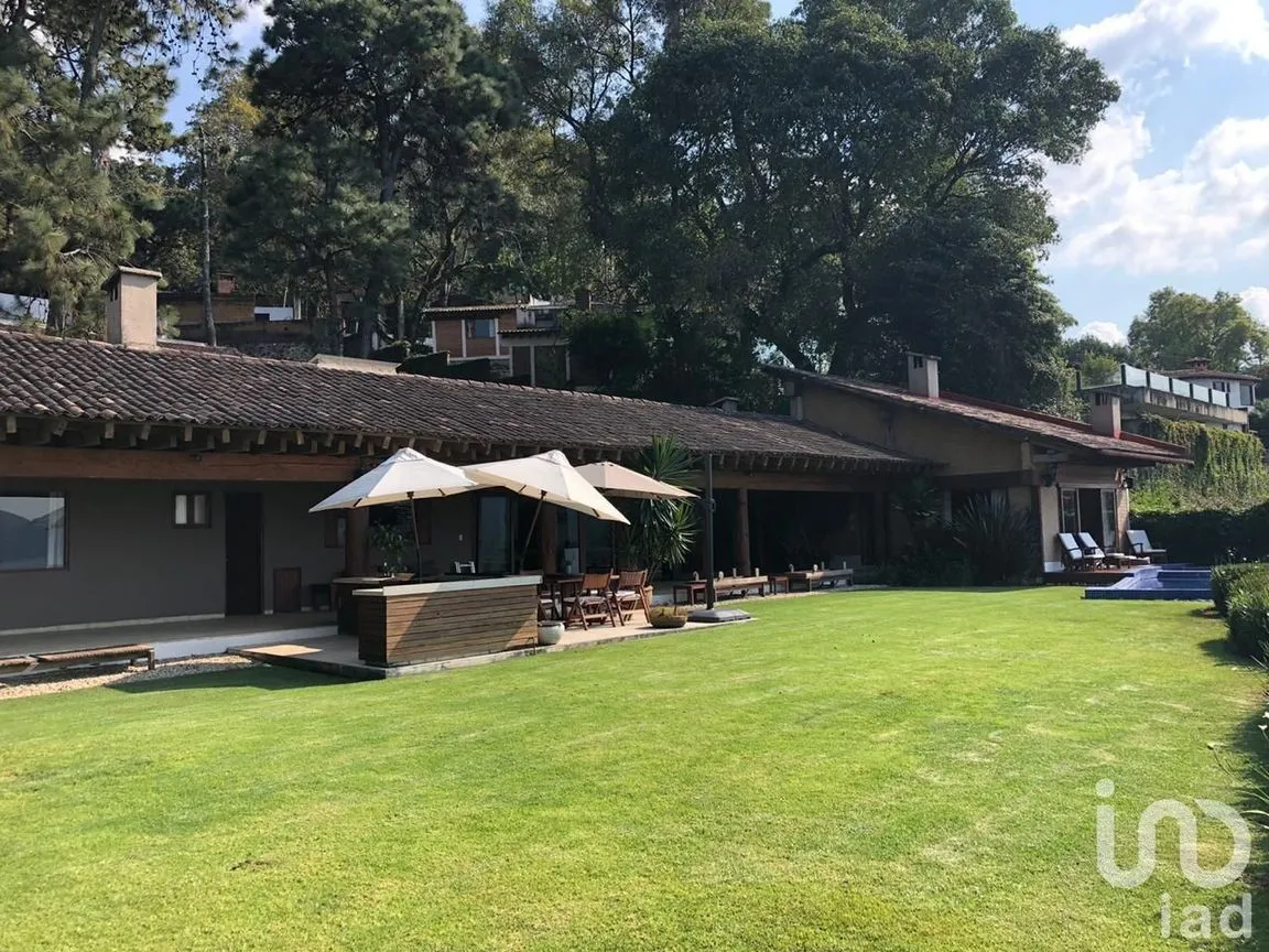 Casa en Venta en Avándaro, Valle de Bravo, México | NEX-234948 | iad México | Foto 3 de 15