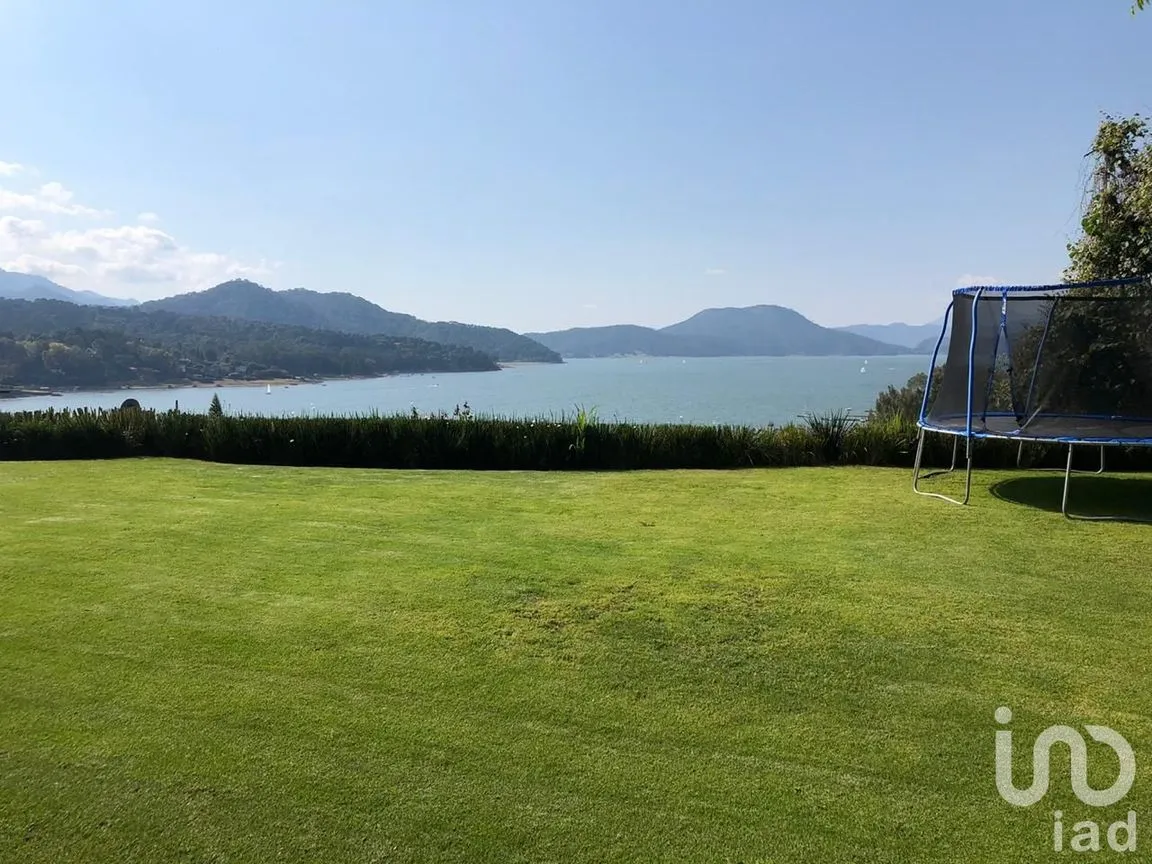 Casa en Venta en Avándaro, Valle de Bravo, México | NEX-234948 | iad México | Foto 4 de 15