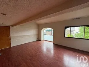 NEX-244567 - Departamento en Venta, con 3 recamaras, con 2 baños, con 129 m2 de construcción.
