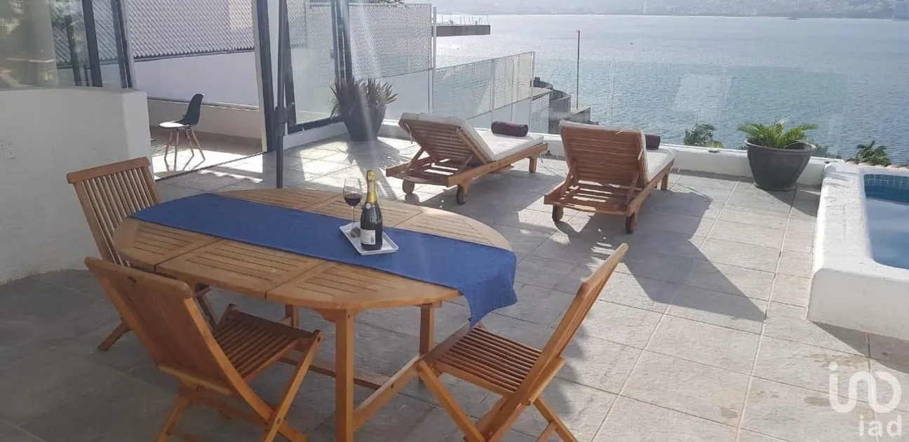 Casa en Venta en Marina Brisas, Acapulco de Juárez, Guerrero | NEX-255034 | iad México | Foto 8 de 21