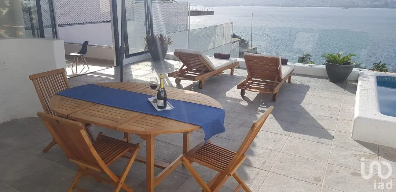 Casa en Venta en Marina Brisas, Acapulco de Juárez, Guerrero | NEX-255034 | iad México | Foto 8 de 21