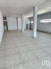 NEX-258071 - Local en Renta, con 1 recamara, con 1 baño, con 98 m2 de construcción.