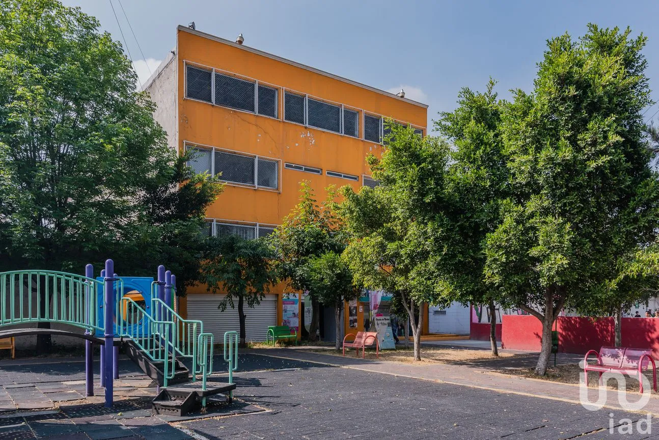Edificio en Venta en Bosques de Aragón, Nezahualcóyotl, México | NEX-263727 | iad México | Foto 2 de 16