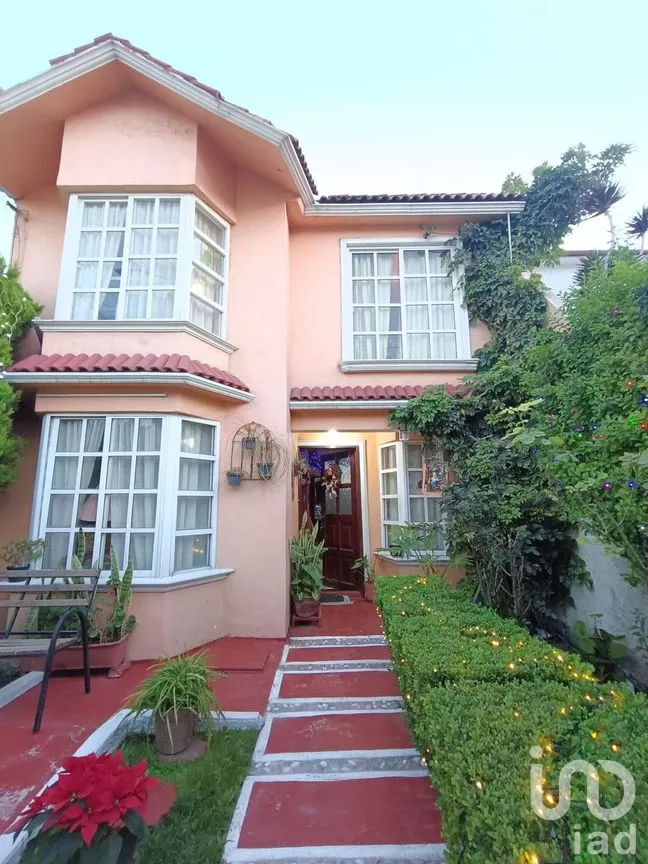Casa en Venta en Rinconada de Aragón, Ecatepec de Morelos, México | NEX-264145 | iad México | Foto 2 de 15