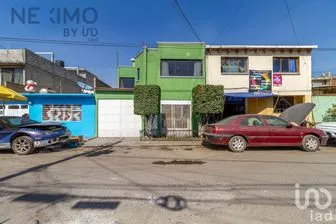 NEX-59614 - Casa en Venta, con 4 recamaras, con 1 baño, con 163 m2 de construcción en Jardines de Morelos Sección Bosques, CP 55070, México.