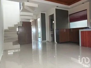NEX-259744 - Departamento en Venta, con 2 recamaras, con 1 baño, con 103 m2 de construcción.