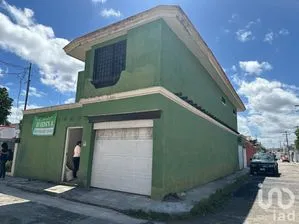 NEX-198424 - Casa en Venta, con 4 recamaras, con 3 baños, con 197 m2 de construcción en Valle Dorado, CP 24026, Campeche.