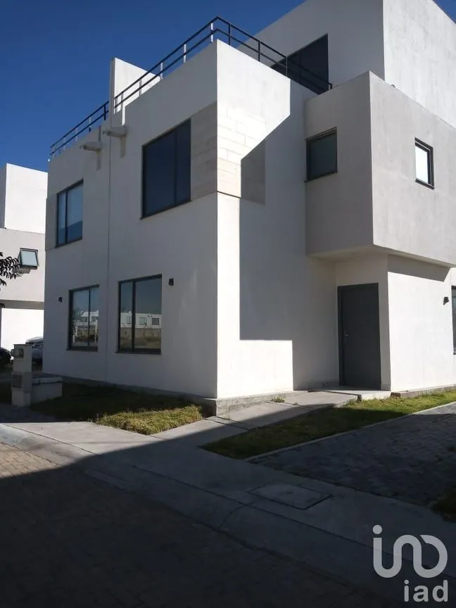 Casa en Venta en Villas del Campo, Calimaya, México | NEX-250831 | iad México | Foto 1 de 43