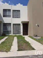 NEX-161593 - Casa en Venta, con 3 recamaras, con 2 baños, con 81 m2 de construcción en La Moraleja, CP 45134, Jalisco.