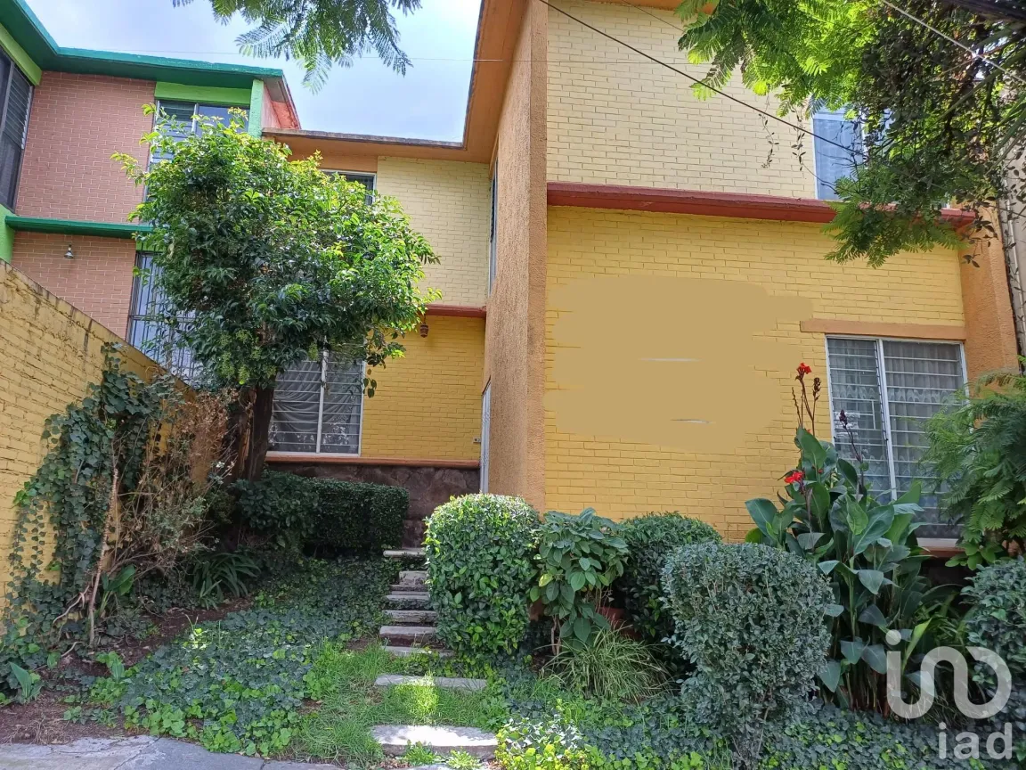 Casa en Venta en El Dorado, Tlalnepantla de Baz, México | NEX-178553 | iad México | Foto 1 de 16