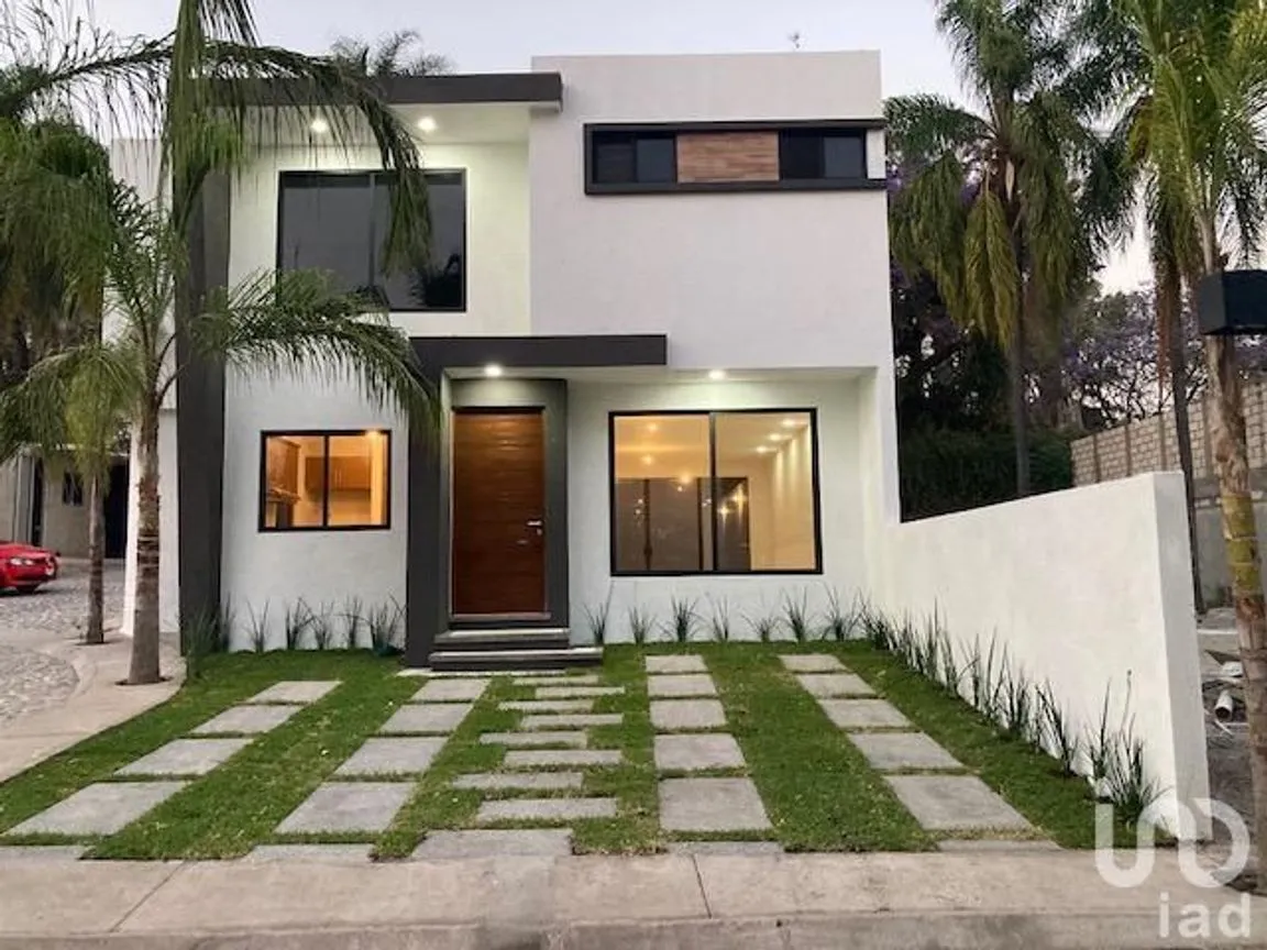 Casa en Venta en Lomas de La Selva, Cuernavaca, Morelos | NEX-190000 | iad México | Foto 3 de 14