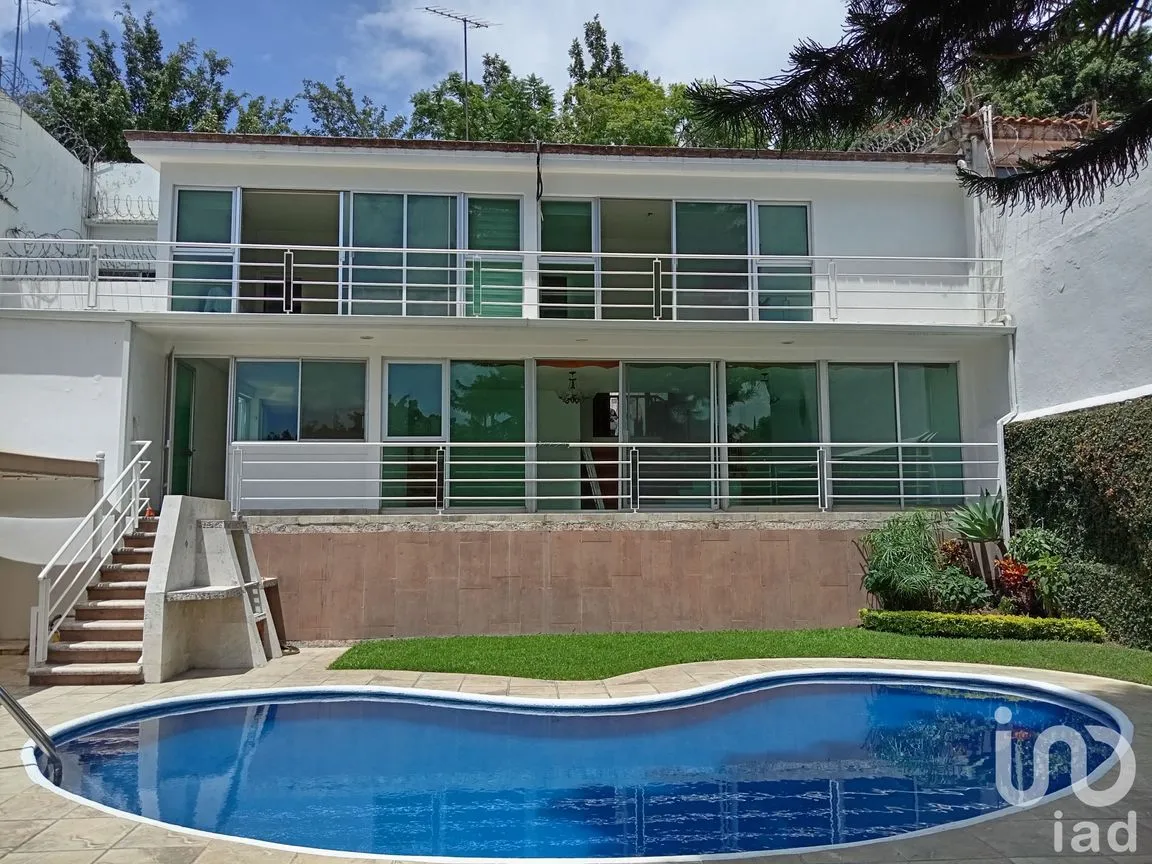 Casa en Venta en Club de Golf, Cuernavaca, Morelos | NEX-233096 | iad México | Foto 2 de 12