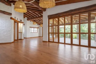 NEX-236195 - Casa en Venta, con 3 recamaras, con 4 baños, con 323 m2 de construcción en Huertas del Llano, CP 62556, Morelos.