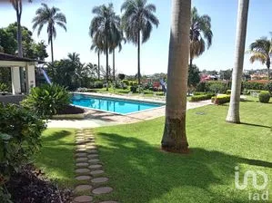 NEX-236531 - Departamento en Venta, con 3 recamaras, con 2 baños, con 100 m2 de construcción.