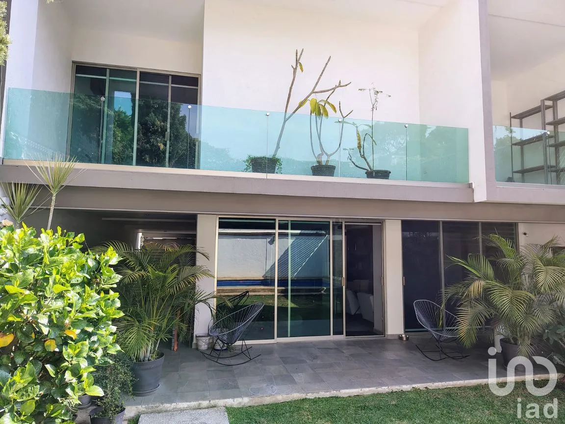 Casa en Venta en Vista Hermosa, Cuernavaca, Morelos | NEX-260450 | iad México | Foto 2 de 15
