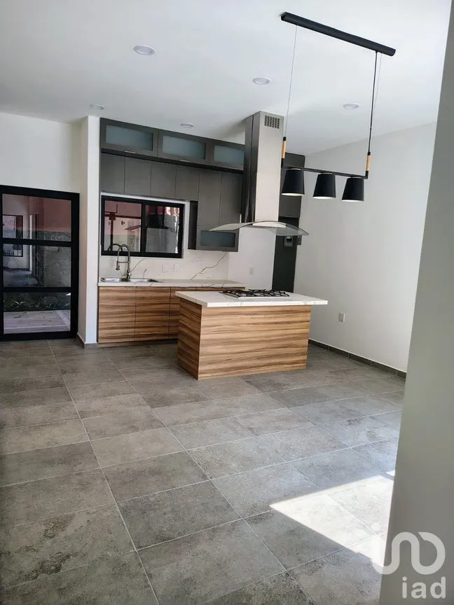 Casa en Venta en Acapatzingo, Cuernavaca, Morelos | NEX-260917 | iad México | Foto 2 de 10