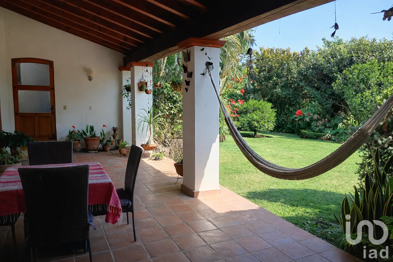 Casa en Venta en Lomas de Atzingo, Cuernavaca, Morelos | NEX-265600 | iad México | Foto 2 de 18