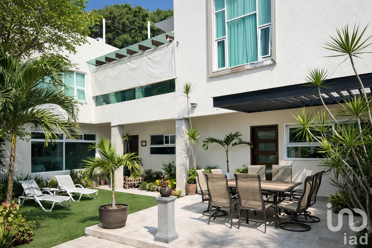 Casa en Venta en Flores Magón 1a Fracción, Cuernavaca, Morelos | NEX-294153 | iad México | Foto 2 de 15