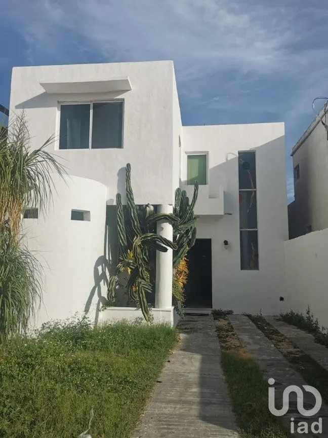 Casa en Renta en Chuburna de Hidalgo, Mérida, Yucatán | NEX-174440 | iad México | Foto 1 de 38