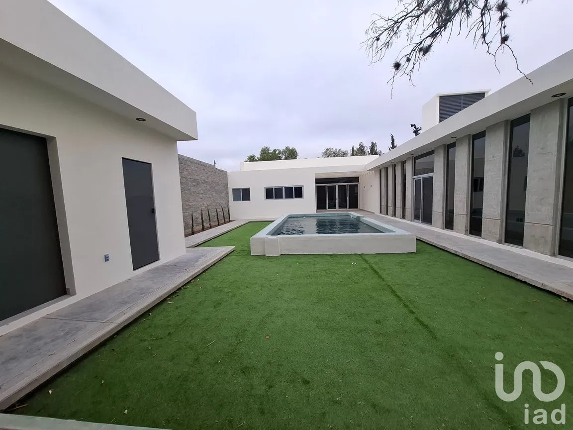 Casa en Renta en Bosques la Florida, San Luis Potosí, San Luis Potosí | NEX-287847 | iad México | Foto 27 de 42