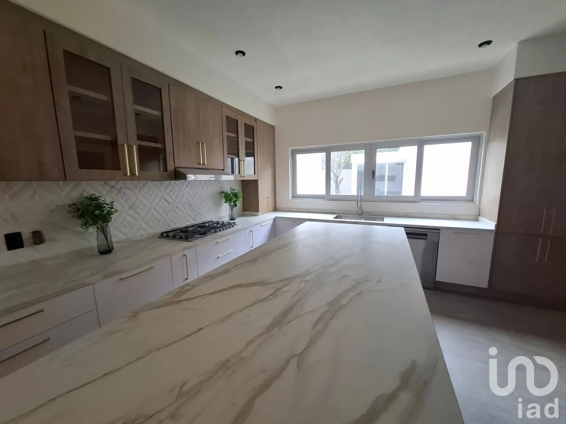 Casa en Renta en Bosques la Florida, San Luis Potosí, San Luis Potosí | NEX-287847 | iad México | Foto 4 de 42