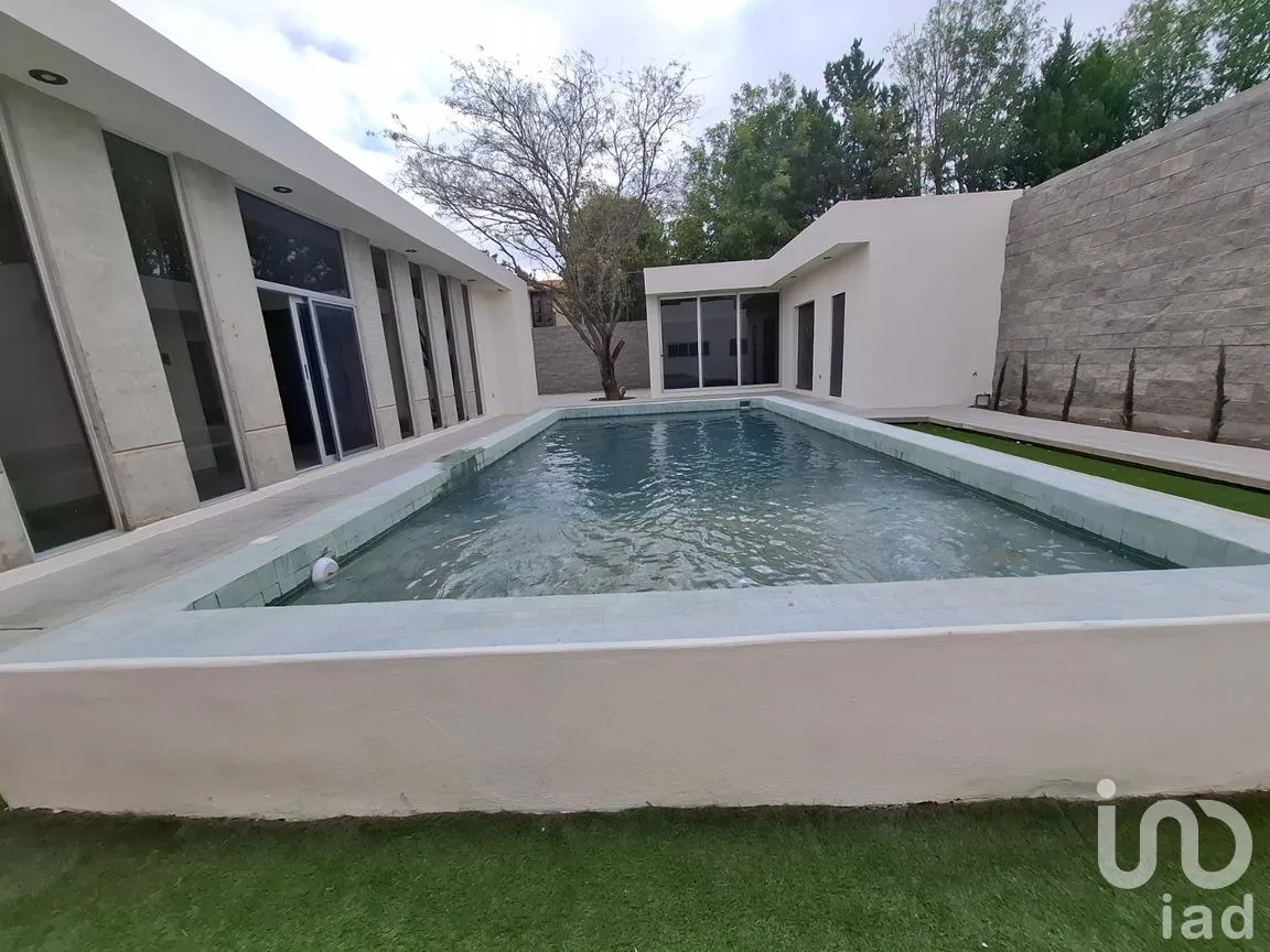 Casa en Renta en Bosques la Florida, San Luis Potosí, San Luis Potosí | NEX-287847 | iad México | Foto 37 de 42