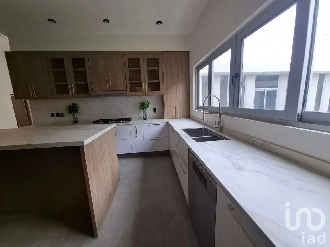 Casa en Renta en Bosques la Florida, San Luis Potosí, San Luis Potosí | NEX-287847 | iad México | Foto 9 de 42