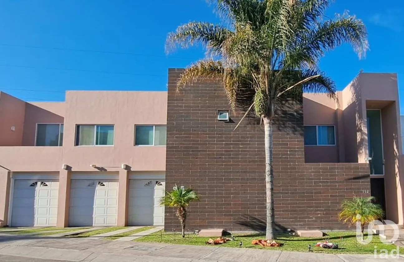 Casa en Venta en Miravalle, San Luis Potosí, San Luis Potosí | NEX-297153 | iad México | Foto 1 de 13