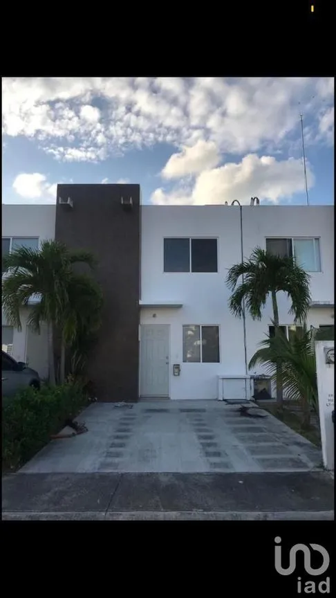 Casa en Venta en Los Olivos, Solidaridad, Quintana Roo | NEX-78135 | iad México | Foto 1 de 19