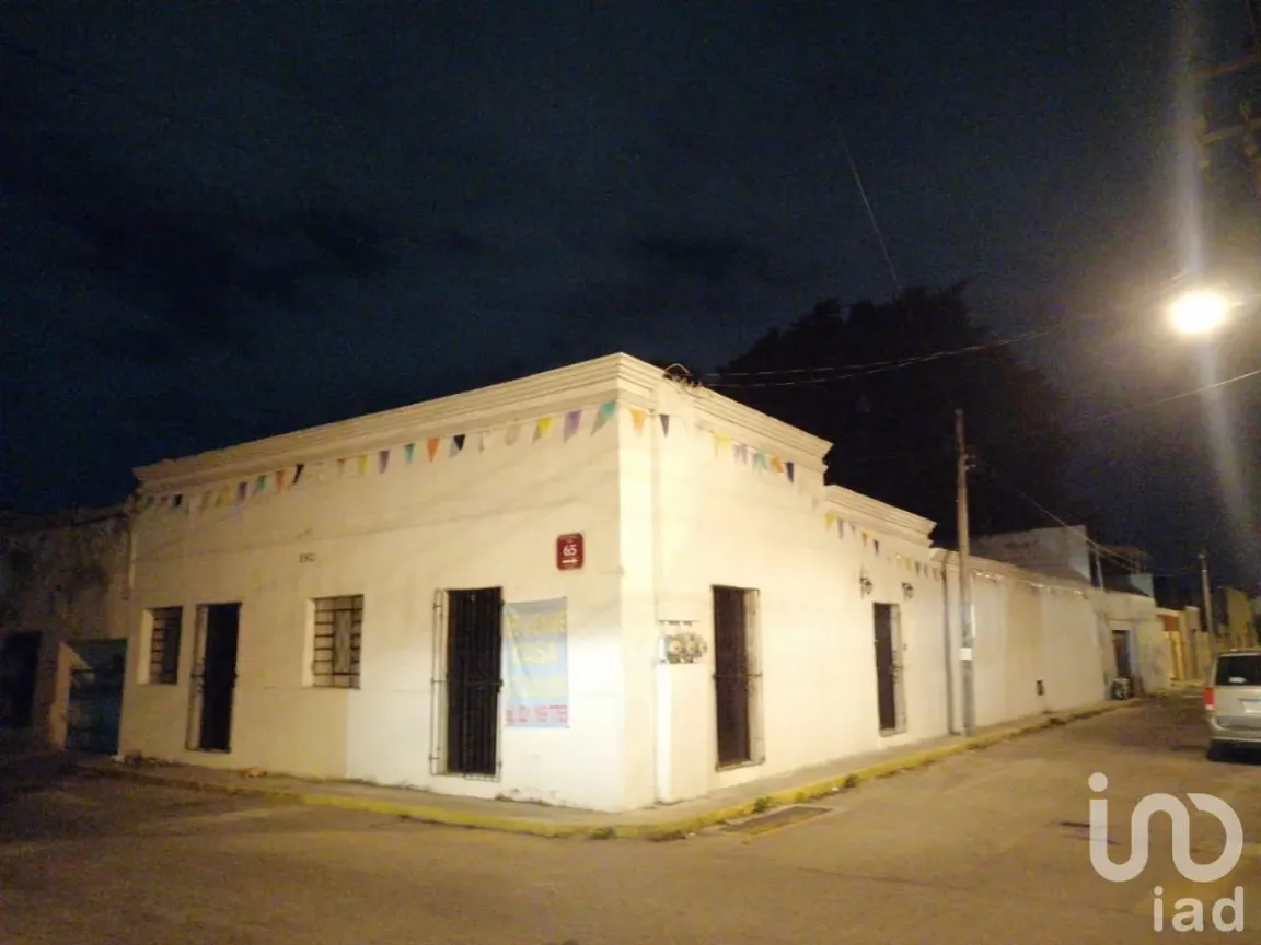 Casa en Venta en Mérida Centro, Mérida, Yucatán | NEX-117976 | iad México | Foto 1 de 33