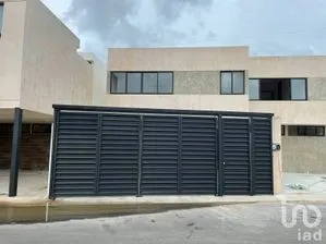 NEX-145888 - Casa en Venta, con 2 recamaras, con 2 baños, con 150 m2 de construcción en Cholul, CP 97305, Yucatán.
