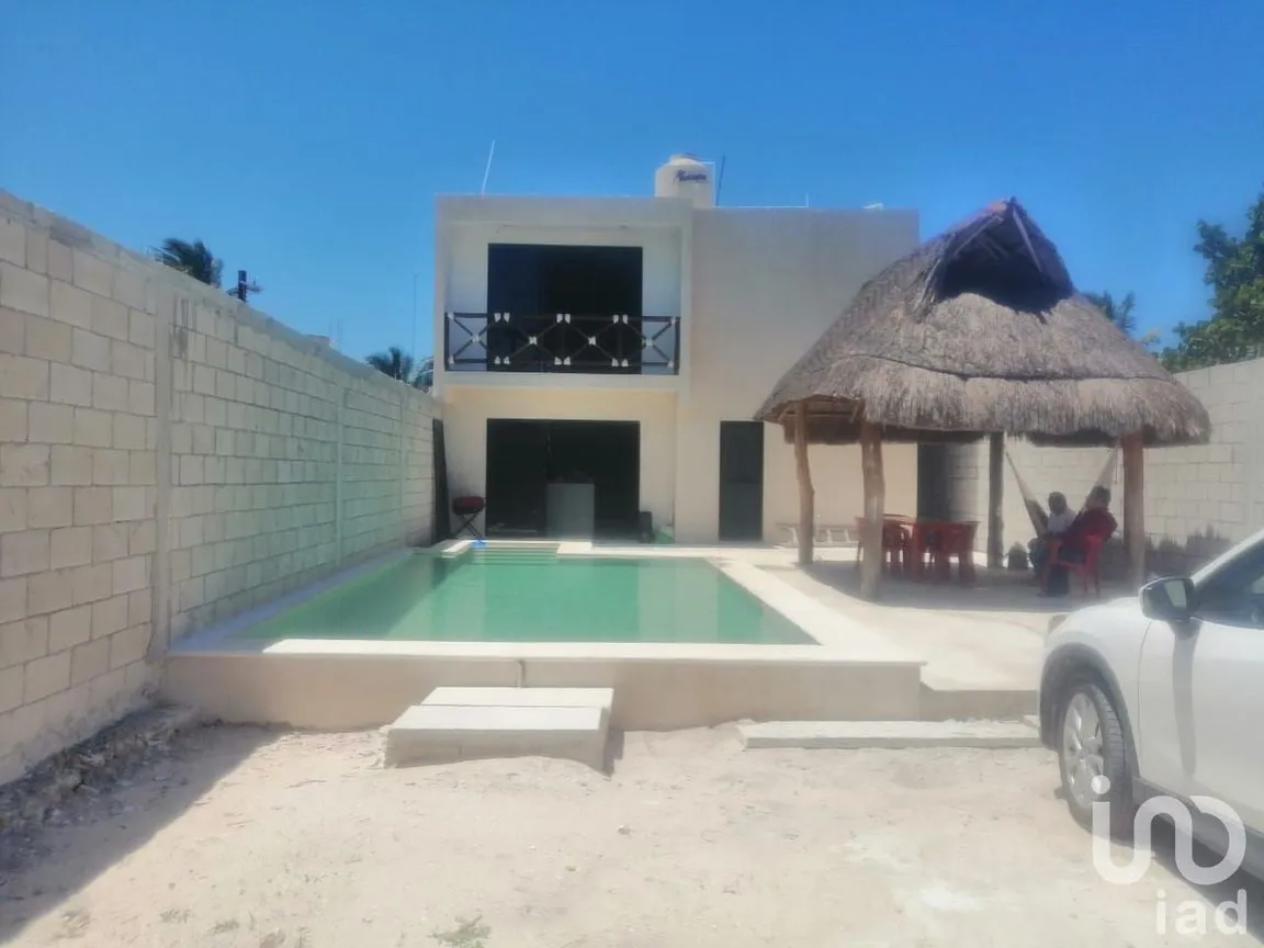 Casa en Venta en Chelem, Progreso, Yucatán | NEX-174350 | iad México | Foto 1 de 26