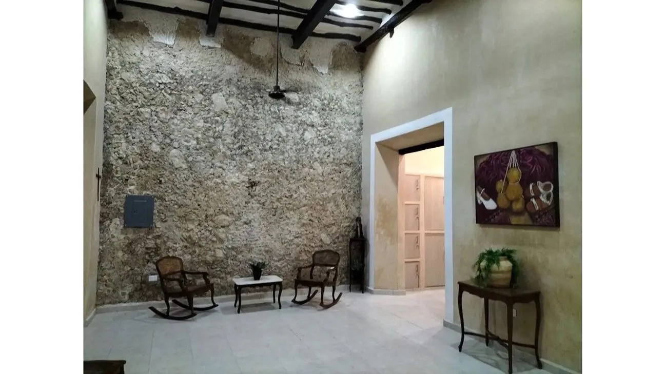 Casa en Renta en Mérida Centro, Mérida, Yucatán | NEX-185978 | iad México | Foto 2 de 30