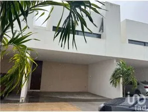 NEX-241183 - Casa en Venta, con 2 recamaras, con 2 baños, con 132 m2 de construcción.