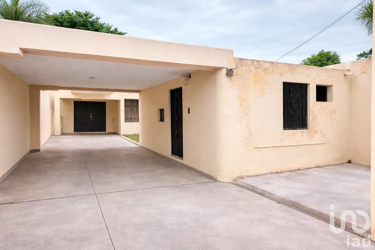 Casa en Venta en Mérida Centro, Mérida, Yucatán | NEX-244887 | iad México | Foto 1 de 13