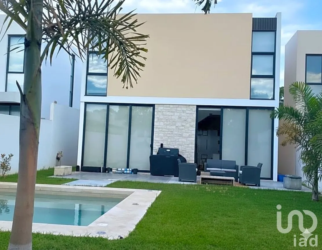 Casa en Venta en Conkal, Conkal, Yucatán | NEX-264881 | iad México | Foto 1 de 18