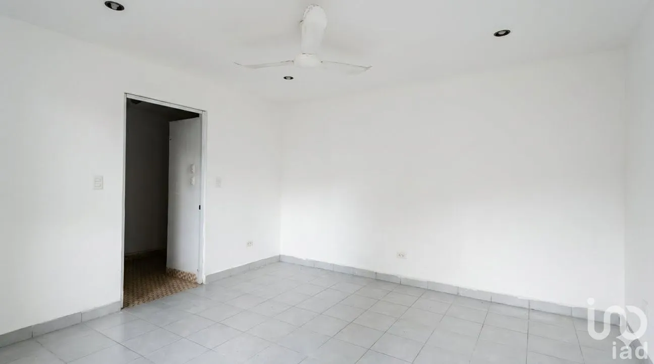 Casa en Venta en Mérida Centro, Mérida, Yucatán | NEX-305661 | iad México | Foto 3 de 16