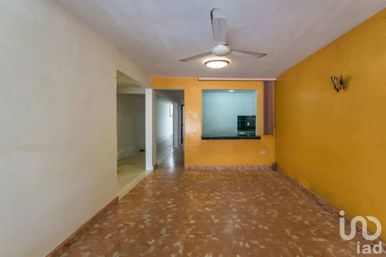 Casa en Venta en Lázaro Cárdenas Ote, Mérida, Yucatán | NEX-63616 | iad México | Foto 1 de 28