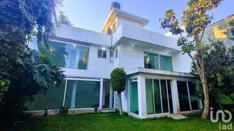NEX-164200 - Casa en Renta, con 2 recamaras, con 2 baños, con 250 m2 de construcción en Ajusco, CP 04300, Ciudad de México.