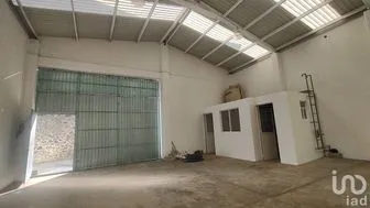NEX-177944 - Bodega en Renta, con 1 recamara, con 180 m2 de construcción en Nativitas, CP 16797, Ciudad de México.
