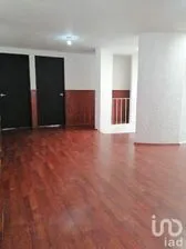 NEX-234566 - Casa en Renta, con 4 recamaras, con 2 baños, con 240 m2 de construcción en Espartaco, CP 04870, Ciudad de México.