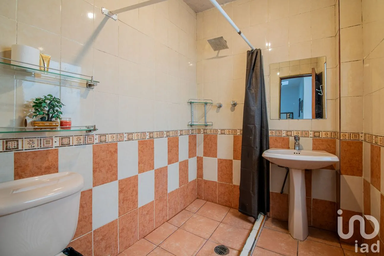 Casa en Venta en 20 de Noviembre, Venustiano Carranza, Ciudad de México | NEX-255352 | iad México | Foto 8 de 16