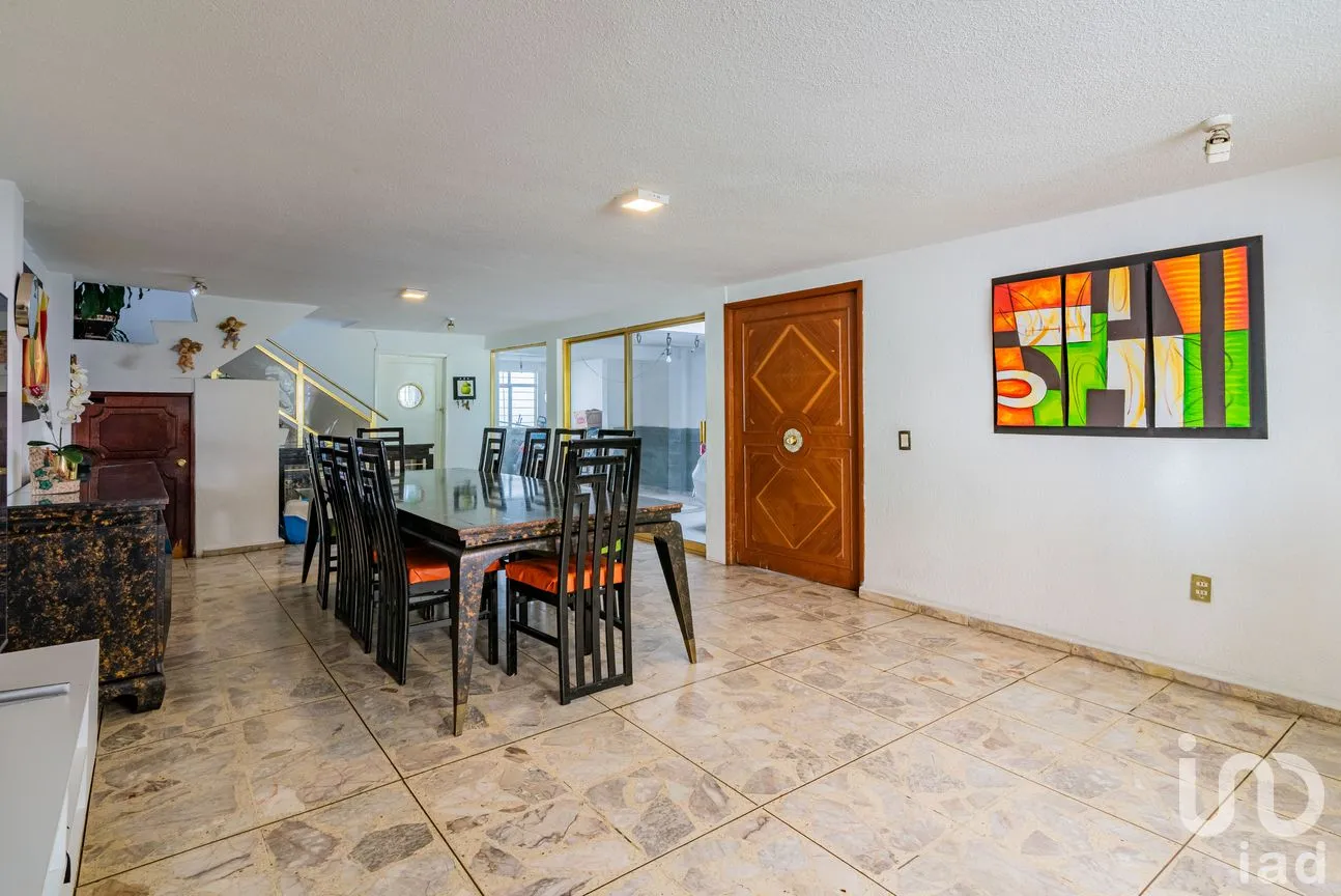 Casa en Venta en 20 de Noviembre, Venustiano Carranza, Ciudad de México | NEX-255352 | iad México | Foto 1 de 17